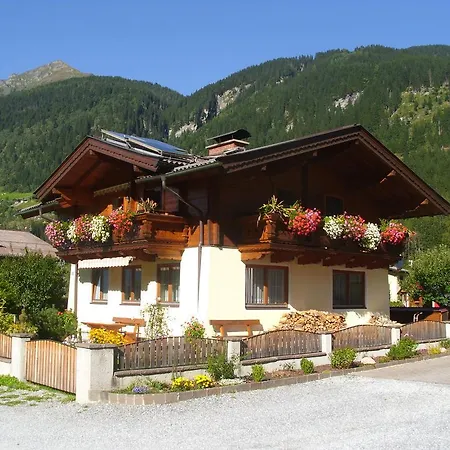 Haus Grutschnigg Appartamento *